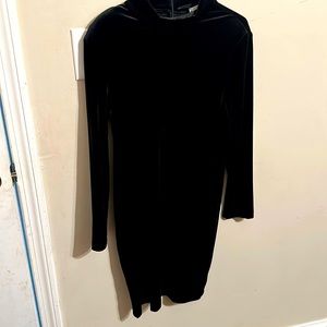 Black long sleeve dress ronni Nicole